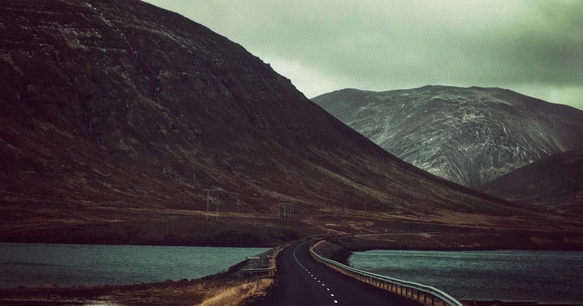 Shopify vs. vlastný e-shop — čo vás reálne vyjde lacnejšie